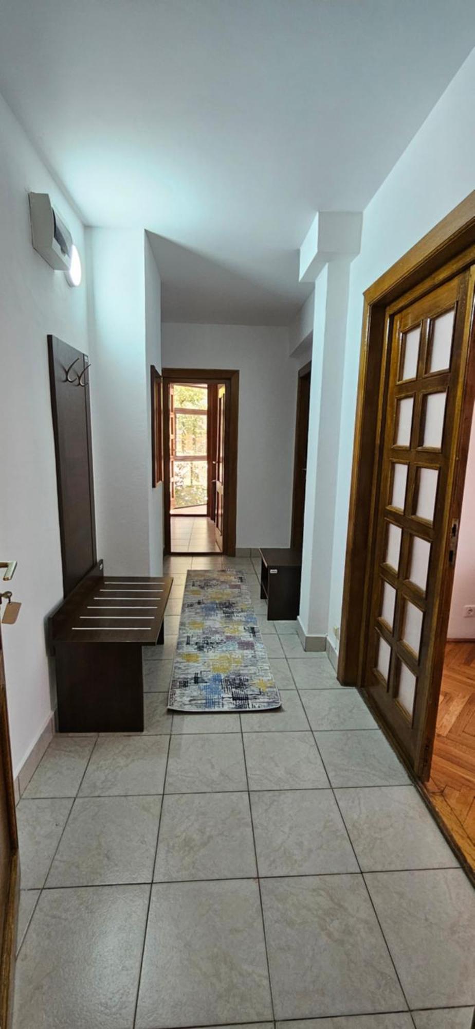Apartment Zarnesti City Centre Vmp Free Parking Exterior photo